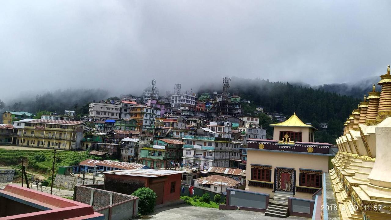 Tibet Homestay Rishop Zewnętrze zdjęcie