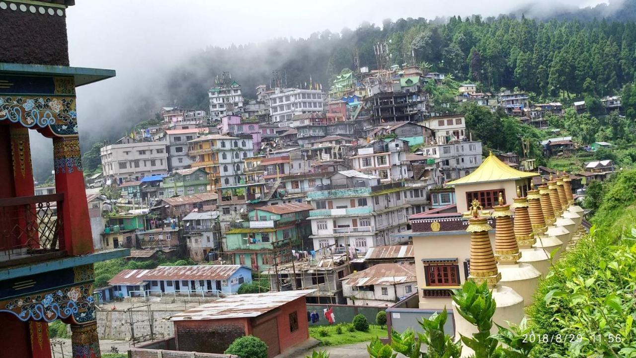 Tibet Homestay Rishop Zewnętrze zdjęcie