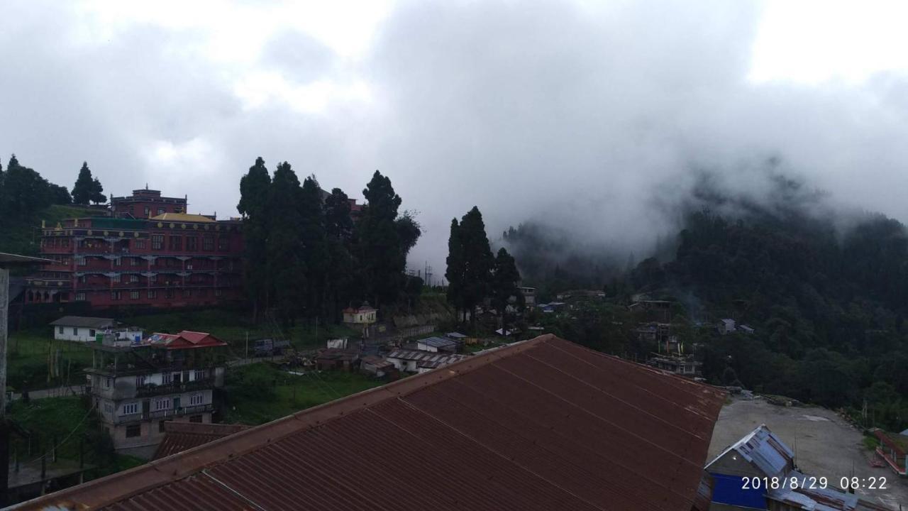 Tibet Homestay Rishop Zewnętrze zdjęcie