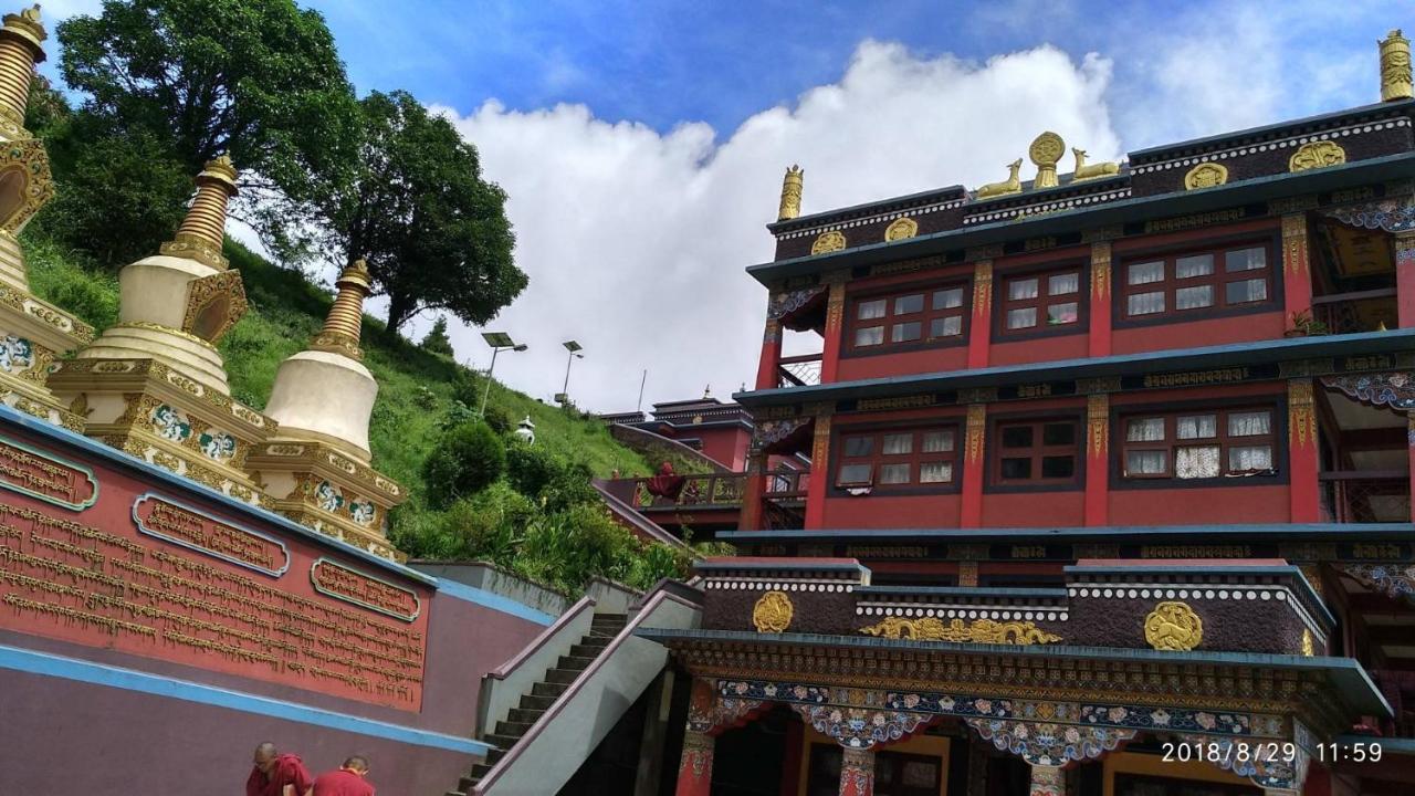 Tibet Homestay Rishop Zewnętrze zdjęcie