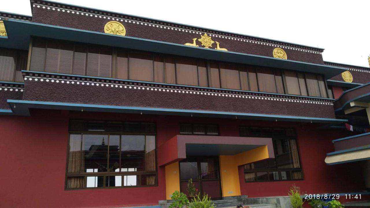Tibet Homestay Rishop Zewnętrze zdjęcie