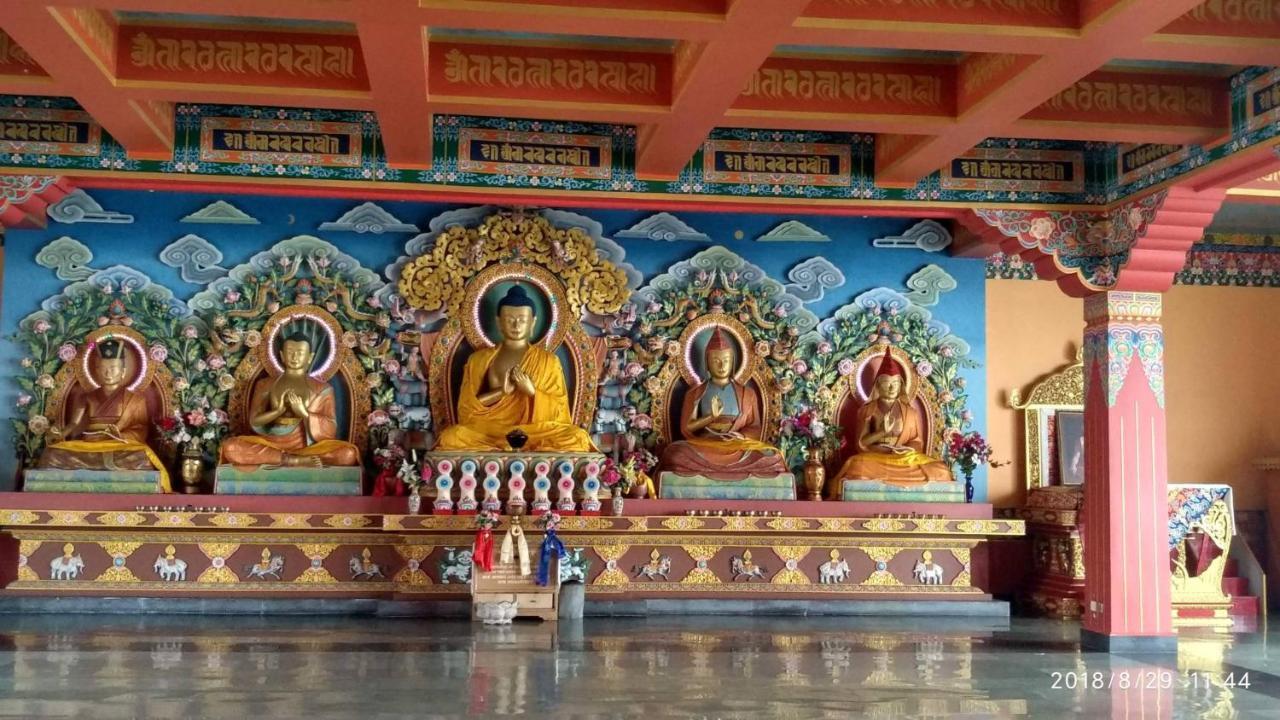 Tibet Homestay Rishop Zewnętrze zdjęcie