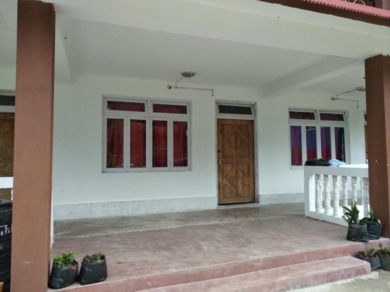Tibet Homestay Rishop Zewnętrze zdjęcie