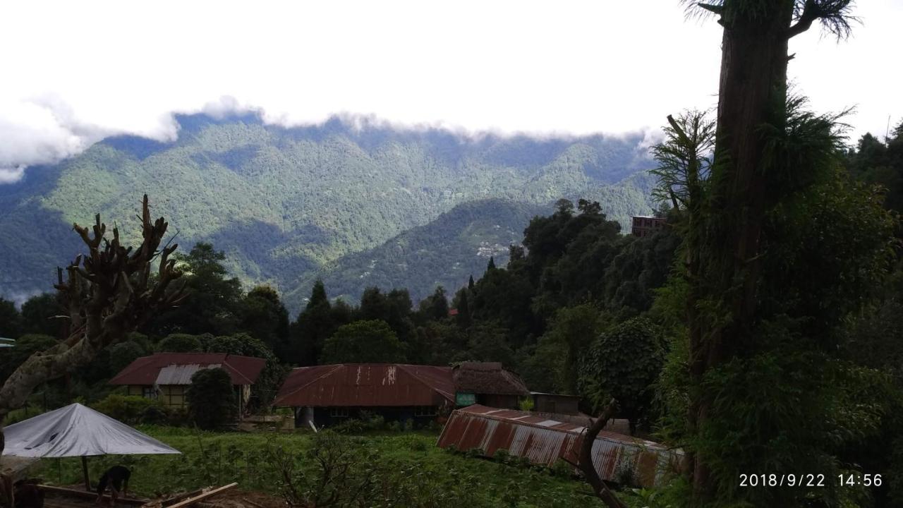 Tibet Homestay Rishop Zewnętrze zdjęcie